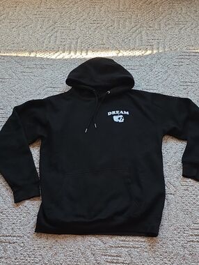 Dream Clothing Hoodie Size Large